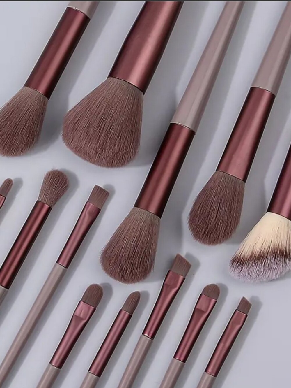 13 Piece Makeup Brush Set. NIP.